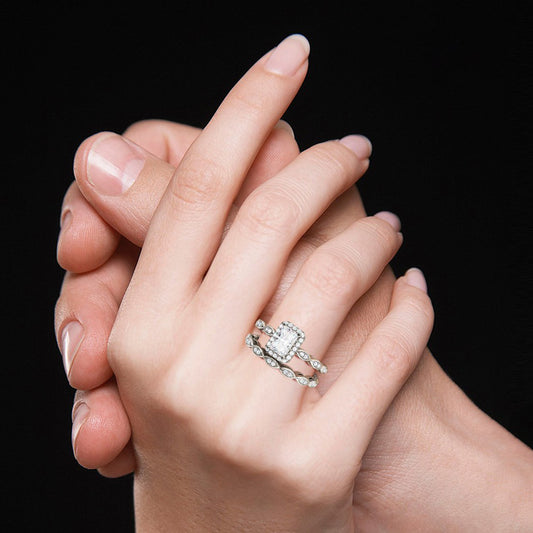 Gnoce Vintage Emerald Cut Halo Engagement Ring Set_7