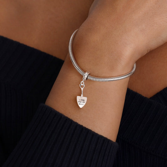 Gnoce Shovel Engravable Charm Platinum-plated Silver Blend_2