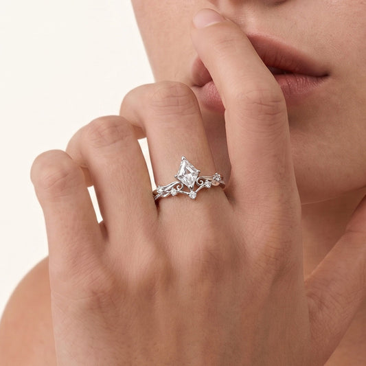 Gnoce Leaf & Vine Diamond-cut Engagement Ring Platinum-plated Silver Blend_2