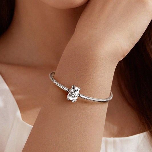 Gnoce Quokka Embraces Baby Charm Platinum-plated Silver Blend_2