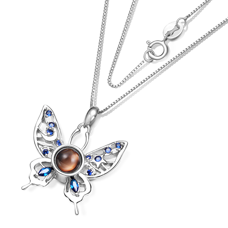 Gnoce Projection Butterfly Personalized Necklace_4