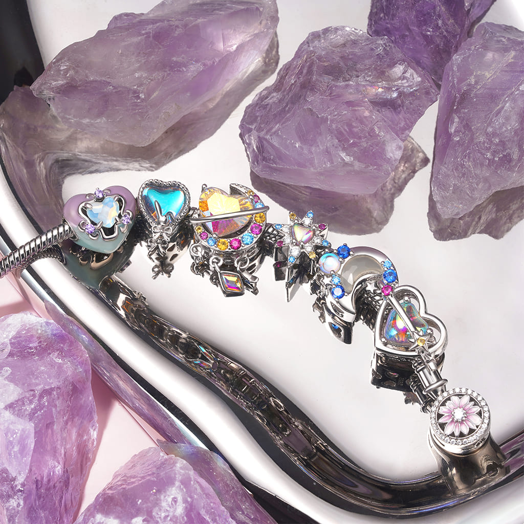 Gnoce Color-changing Moon Moonstone Charm_4