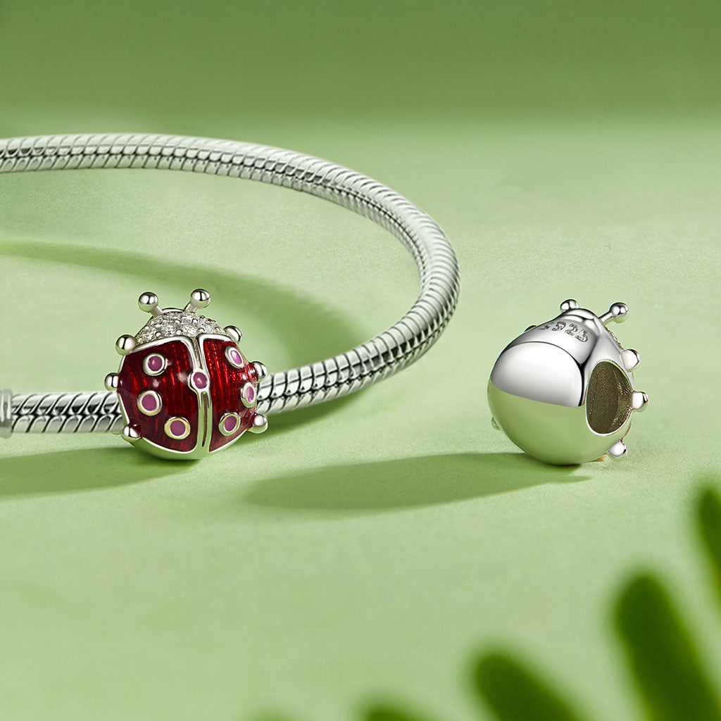 Gnoce Glow-in-the-Dark Seven-spot Ladybug Charm_3