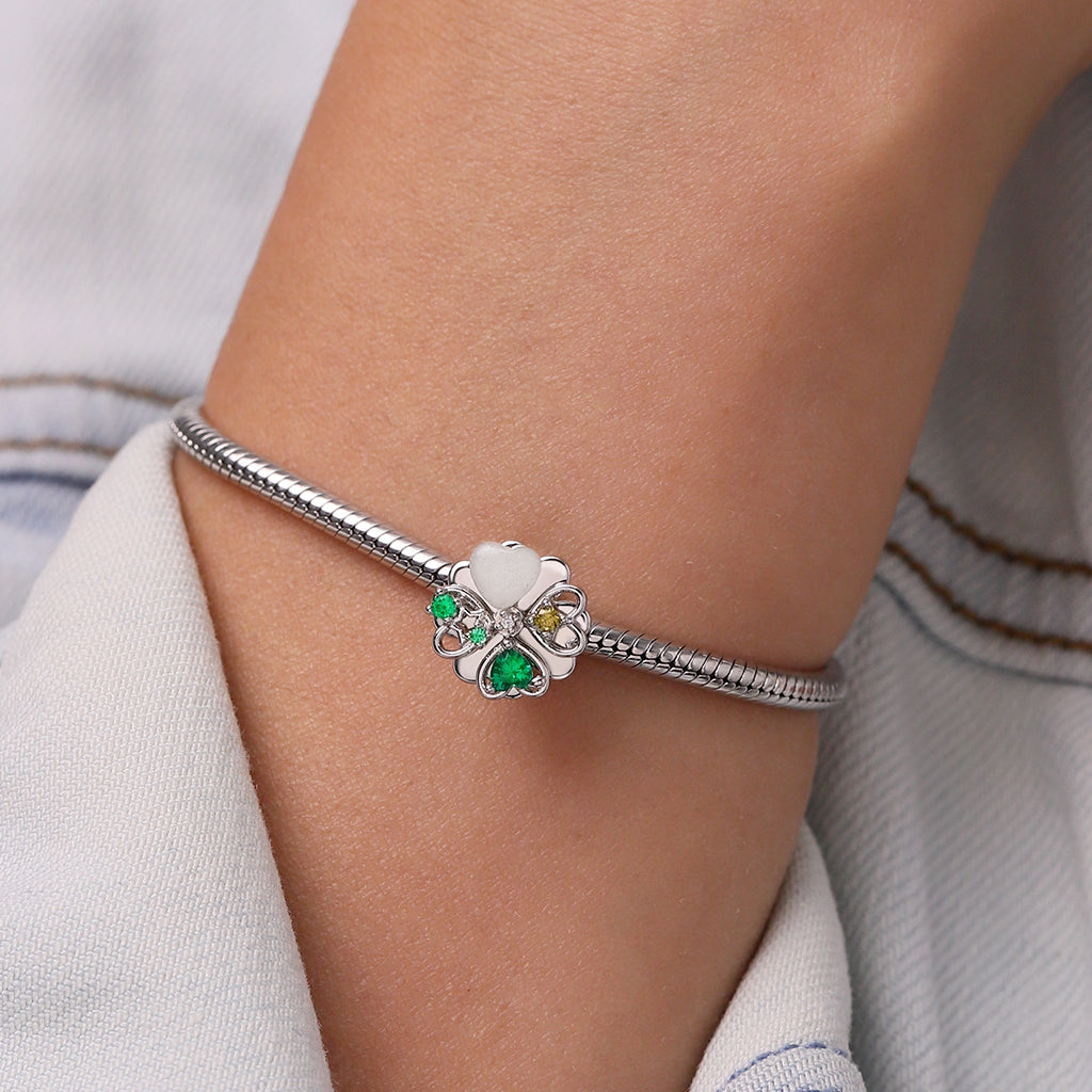 Gnoce Glow-in-the-Dark Heart Rotatable Four-leaf Clover Charm_6