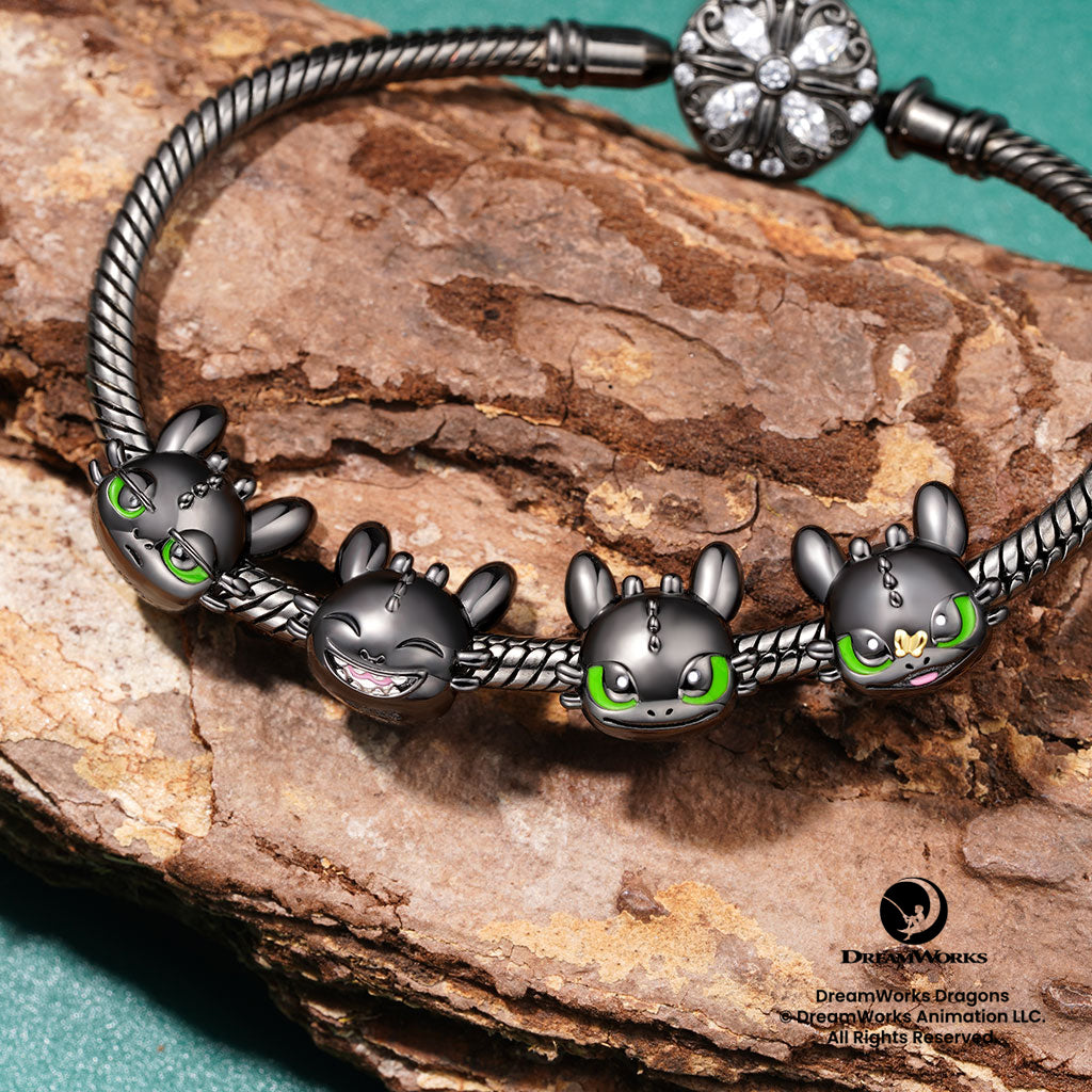 Gnoce Impish Toothless Stopper Charm_3