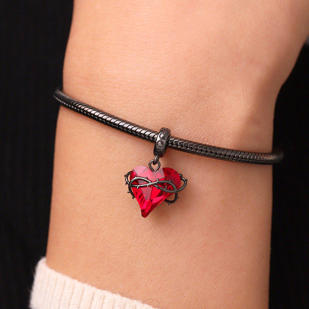 Gnoce Dark Heart of Thorns Charm_7