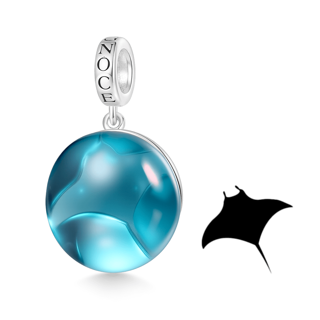 Gnoce Deep Sea Journey - Devil Rays Glass Projection Pendant Dangle Charm_1