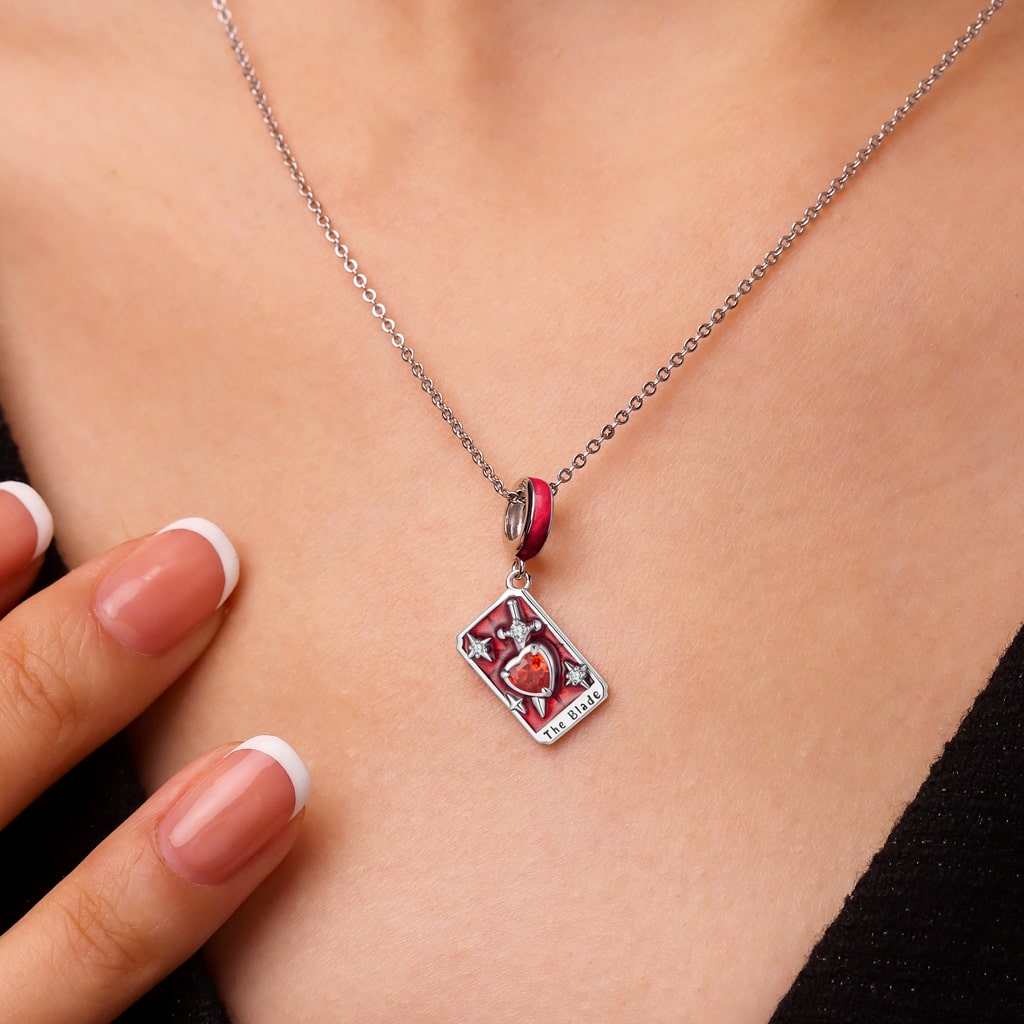 Gnoce Tarot Red Swords Pendant Dangle Charm_5